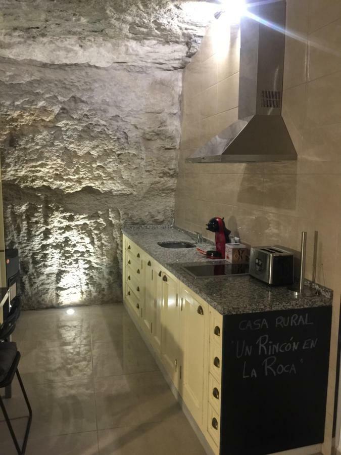 Вілла Casa Cueva Un Rincon En La Roca Setenil De Las Bodegas Екстер'єр фото